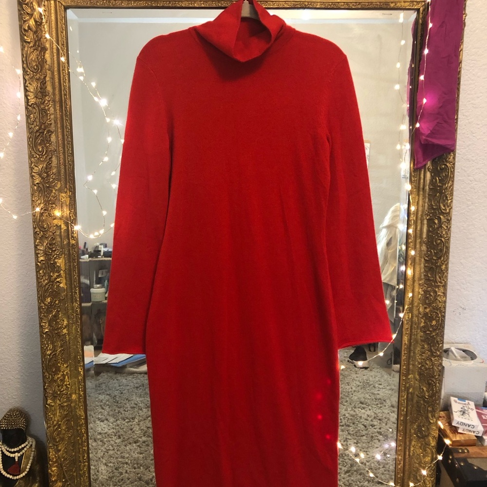Red 100% cashmere dress